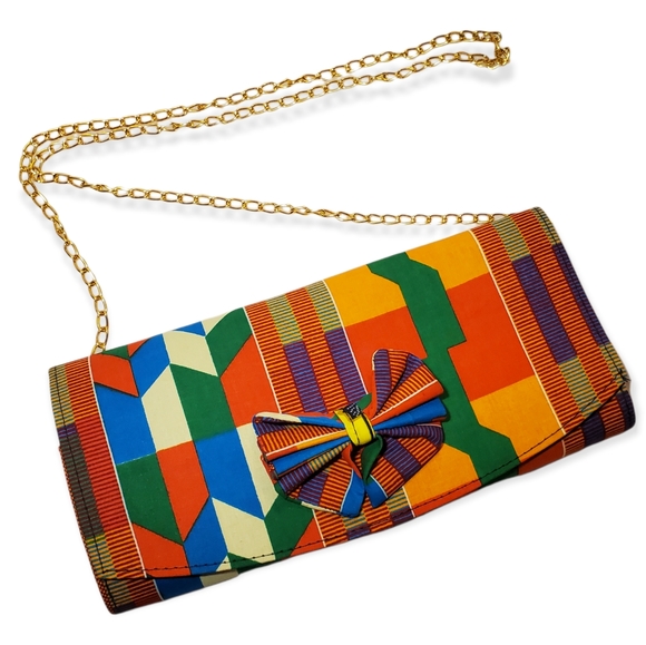 None Handbags - African Tribal Multicolored Fabric Clutch Purse with Chain and Bow